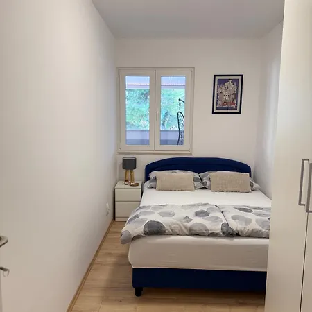 Ani Apartment