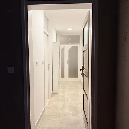 Ani * Dubrovnik