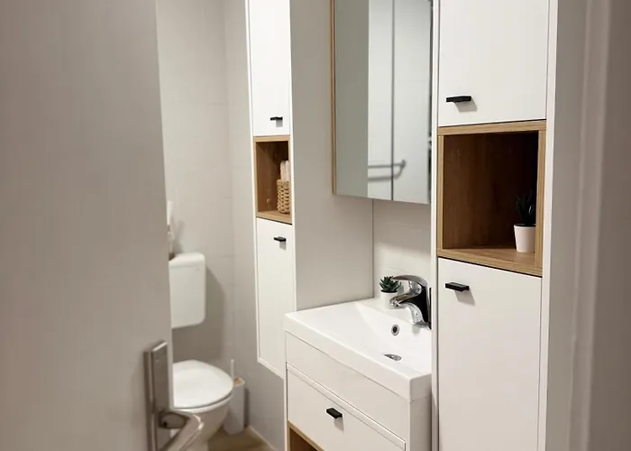 Ani * دوبروفينك