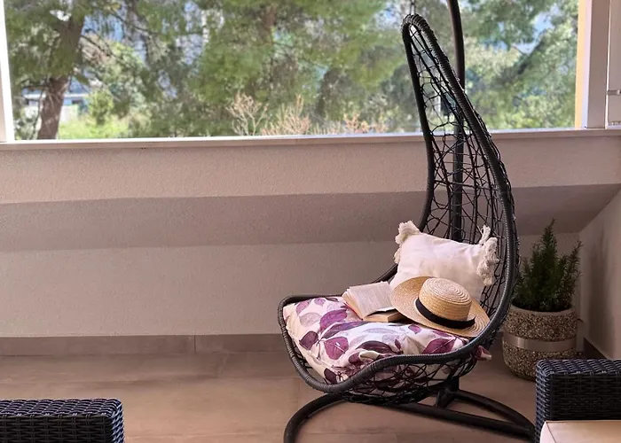 Ani شقة دوبروفينك